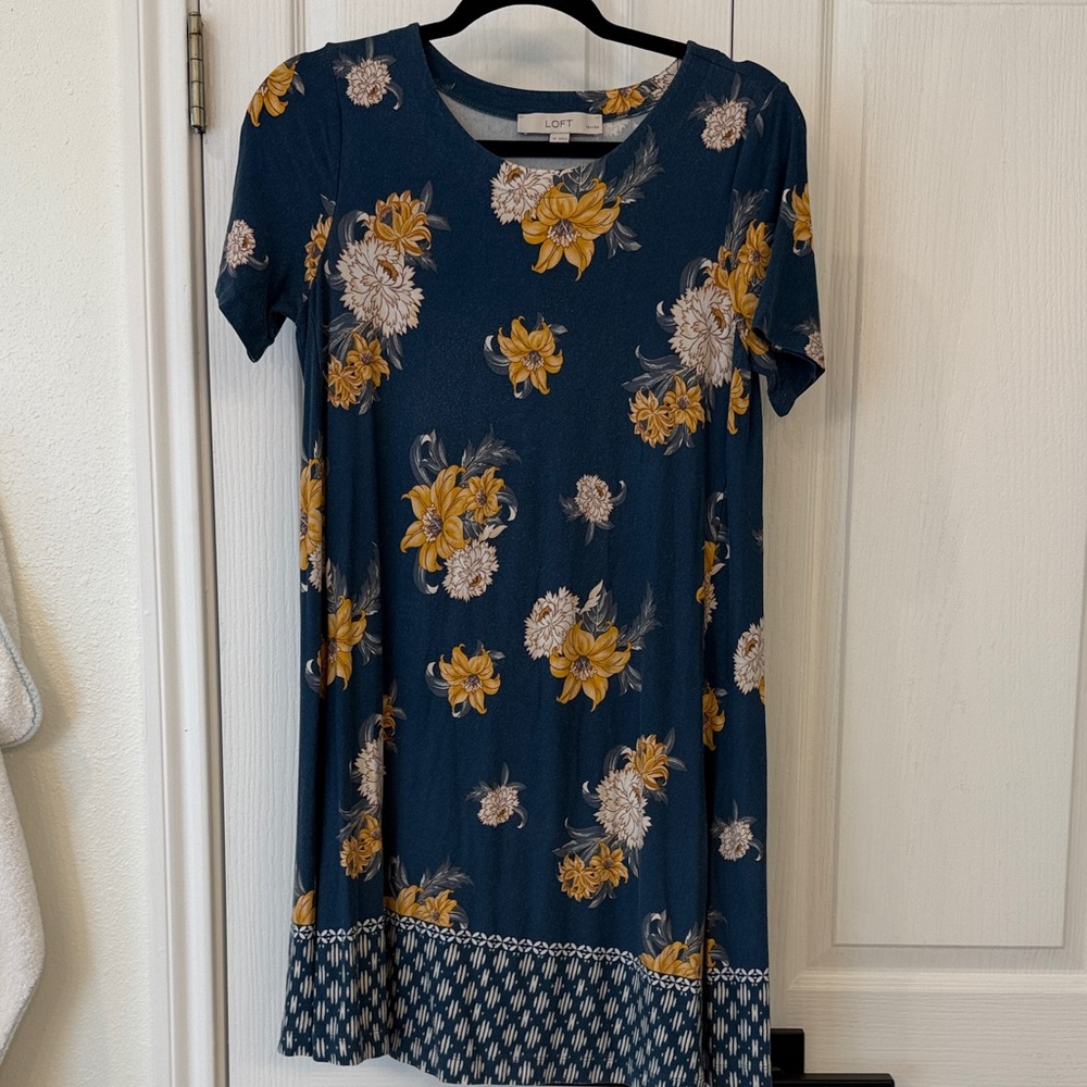 LOFT Petite Floral Dress SP Blue Yellow Short Sleeve Swing Casual Soft Knit